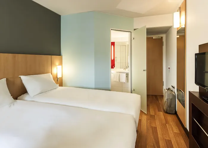 Ibis Kurfuerstendamm 3*